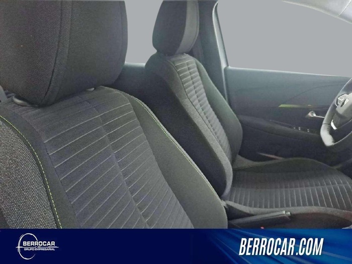 Peugeot 208 PureTech 100 Active 75 kW (100 CV) Vehículo usado en Sevilla Peugeot 208 PureTech 100 Active 75 kW (100 CV) Vehículo usado en Sevilla