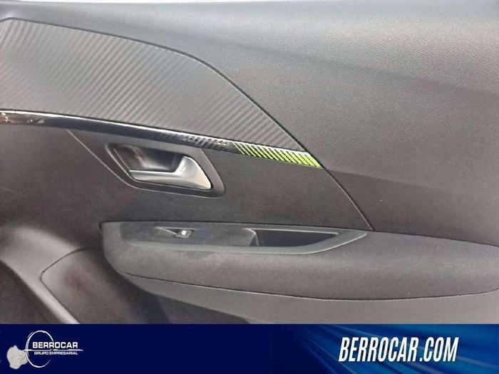 Peugeot 208 PureTech 100 Active 75 kW (100 CV) Vehículo usado en Sevilla Peugeot 208 PureTech 100 Active 75 kW (100 CV) Vehículo usado en Sevilla