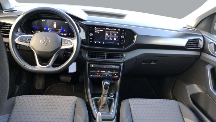 Volkswagen T-Cross Advance 1.0 TSI 81 kW (110 CV) DSG Vehículo usado en Sevilla Volkswagen T-Cross Advance 1.0 TSI 81 kW (110 CV) DSG Vehículo usado en Sevilla