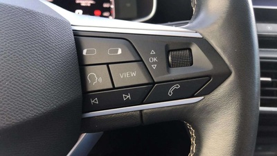 SEAT León 1.0 TSI S&S Style XL 81 kW (110 CV) 24 SEAT León 1.0 TSI S&S Style XL 81 kW (110 CV) 24