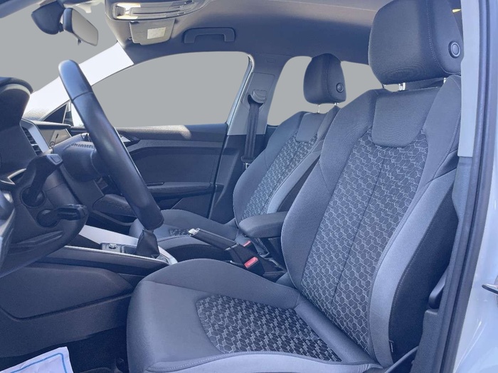 Audi A1 Sportback Adrenalin edition 30 TFSI 81 kW (110 CV) Vehículo usado en Sevilla Audi A1 Sportback Adrenalin edition 30 TFSI 81 kW (110 CV) Vehículo usado en Sevilla