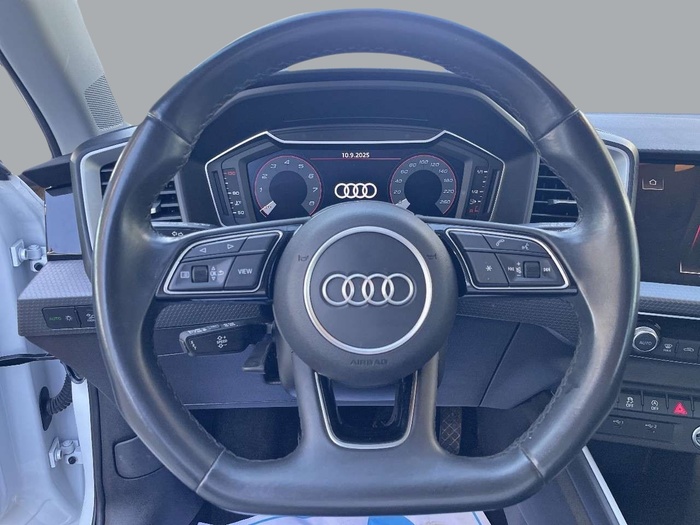 Audi A1 Sportback Adrenalin edition 30 TFSI 81 kW (110 CV) Vehículo usado en Sevilla Audi A1 Sportback Adrenalin edition 30 TFSI 81 kW (110 CV) Vehículo usado en Sevilla