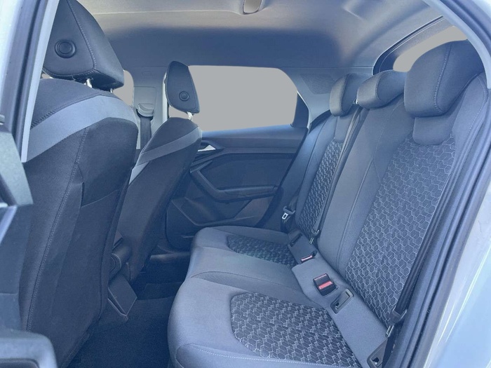 Audi A1 Sportback Adrenalin edition 30 TFSI 81 kW (110 CV) Vehículo usado en Sevilla Audi A1 Sportback Adrenalin edition 30 TFSI 81 kW (110 CV) Vehículo usado en Sevilla