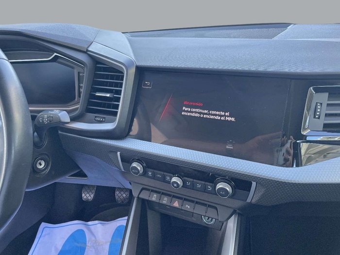 Audi A1 Sportback Adrenalin edition 30 TFSI 81 kW (110 CV) Vehículo usado en Sevilla Audi A1 Sportback Adrenalin edition 30 TFSI 81 kW (110 CV) Vehículo usado en Sevilla