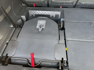 Peugeot 5008 PureTech 130 S&S Allure Pack EAT8 96 kW (130 CV) 16 Peugeot 5008 PureTech 130 S&S Allure Pack EAT8 96 kW (130 CV) 16