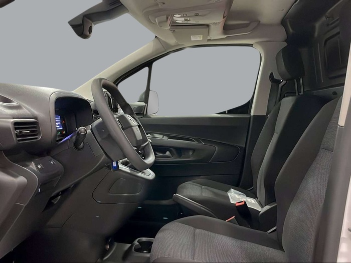 Opel Combo Cargo 1.5 Diesel L 650kg 75 kW (102 CV) KM0 en Sevilla Opel Combo Cargo 1.5 Diesel L 650kg 75 kW (102 CV) KM0 en Sevilla