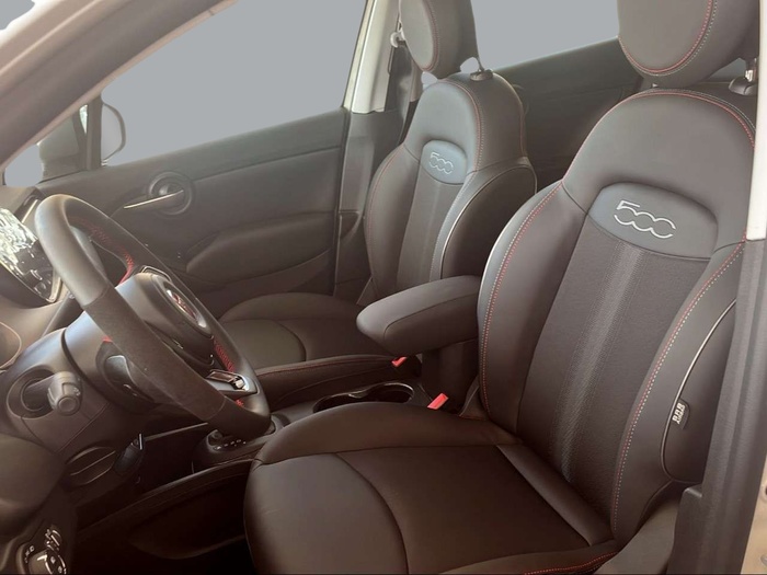 Fiat 500X 1.5 Hybrid Sport DCT 96 kW (130 CV) Vehículo usado en Sevilla Fiat 500X 1.5 Hybrid Sport DCT 96 kW (130 CV) Vehículo usado en Sevilla