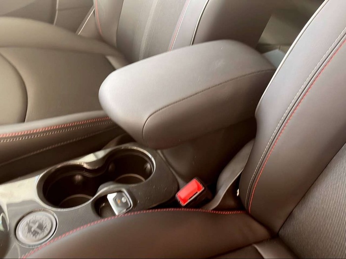 Fiat 500X 1.5 Hybrid Sport DCT 96 kW (130 CV) Vehículo usado en Sevilla Fiat 500X 1.5 Hybrid Sport DCT 96 kW (130 CV) Vehículo usado en Sevilla