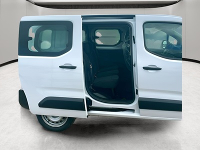 Opel Combo Combi 1.5 Td S/S Edition 74 kW (100 CV) 10 Opel Combo Combi 1.5 Td S/S Edition 74 kW (100 CV) 10