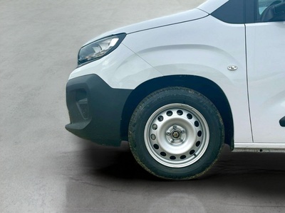 Opel Combo Combi 1.5 Td S/S Edition 74 kW (100 CV) 7 Opel Combo Combi 1.5 Td S/S Edition 74 kW (100 CV) 7