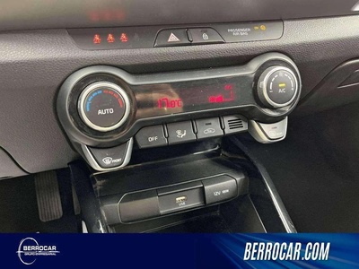 Kia Stonic 1.0 T-GDi MHEV Drive 74 kW (100 CV) 21 Kia Stonic 1.0 T-GDi MHEV Drive 74 kW (100 CV) 21