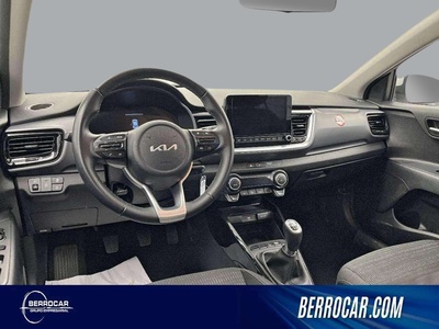 Kia Stonic 1.0 T-GDi MHEV Drive 74 kW (100 CV) 9 Kia Stonic 1.0 T-GDi MHEV Drive 74 kW (100 CV) 9