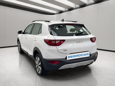 Kia Stonic 1.0 T-GDi MHEV Drive 74 kW (100 CV) 6 Kia Stonic 1.0 T-GDi MHEV Drive 74 kW (100 CV) 6