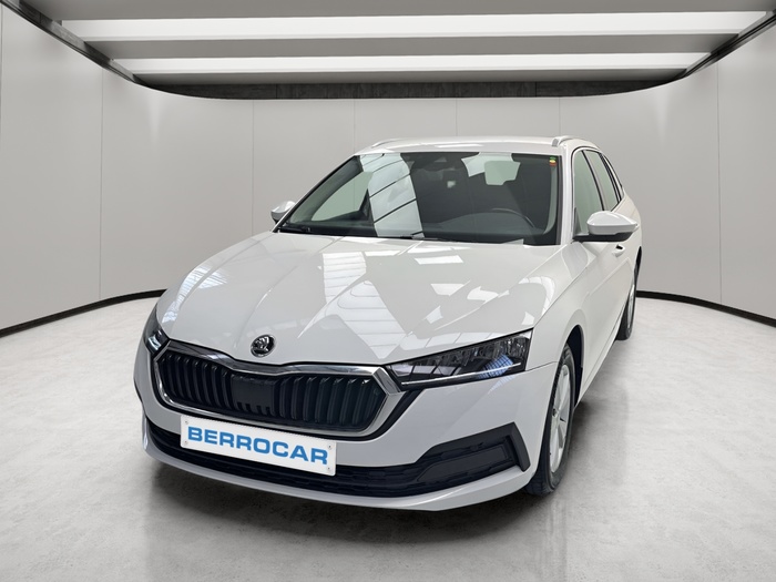 Skoda Octavia Combi 2.0 TDI Ambition 110 kW (150 CV) Vehículo usado en Sevilla Skoda Octavia Combi 2.0 TDI Ambition 110 kW (150 CV) Vehículo usado en Sevilla