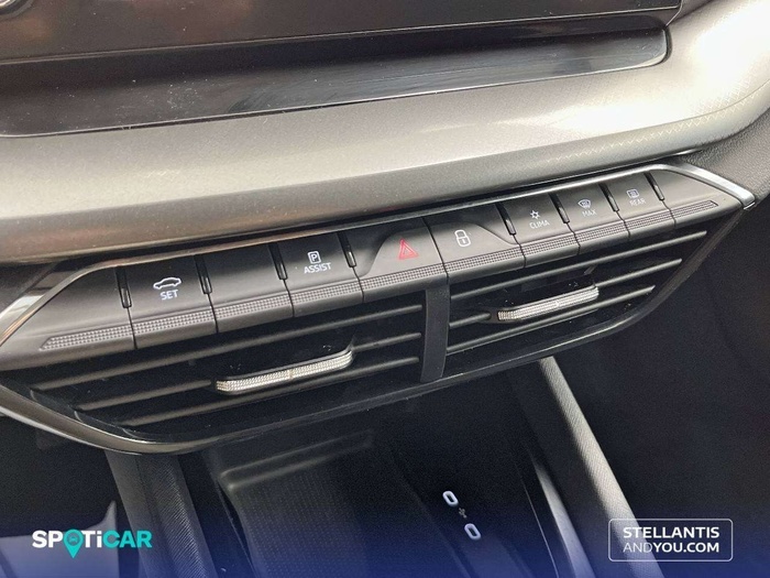 Skoda Octavia Combi 2.0 TDI Ambition 110 kW (150 CV) Vehículo usado en Sevilla Skoda Octavia Combi 2.0 TDI Ambition 110 kW (150 CV) Vehículo usado en Sevilla