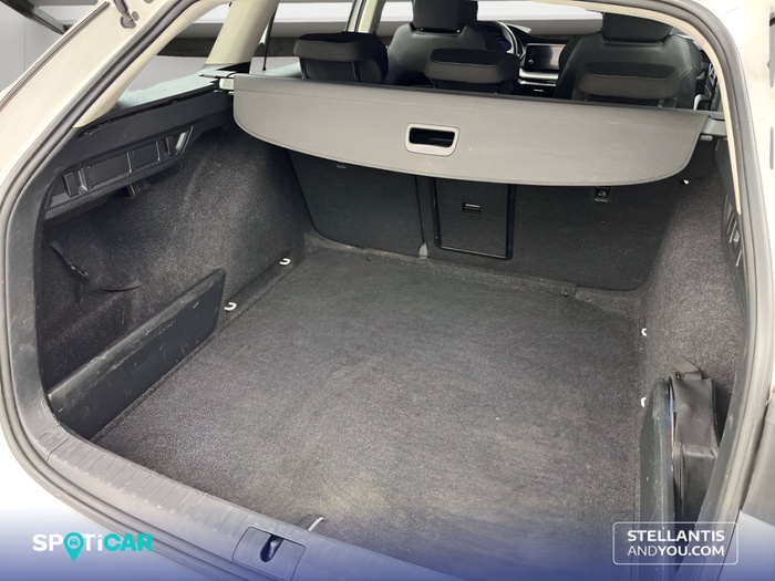 Skoda Octavia Combi 2.0 TDI Ambition 110 kW (150 CV) Vehículo usado en Sevilla Skoda Octavia Combi 2.0 TDI Ambition 110 kW (150 CV) Vehículo usado en Sevilla