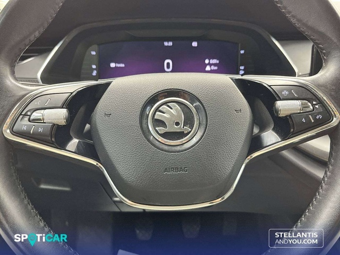 Skoda Octavia Combi 2.0 TDI Ambition 110 kW (150 CV) Vehículo usado en Sevilla Skoda Octavia Combi 2.0 TDI Ambition 110 kW (150 CV) Vehículo usado en Sevilla