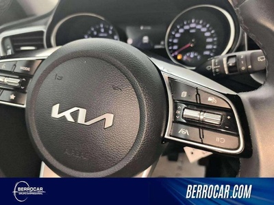 Kia XCeed 1.0 T-GDi Drive 74 kW (100 CV) 17 Kia XCeed 1.0 T-GDi Drive 74 kW (100 CV) 17