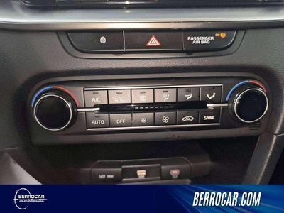 Kia XCeed 1.0 T-GDi Drive 74 kW (100 CV) 14 Kia XCeed 1.0 T-GDi Drive 74 kW (100 CV) 14