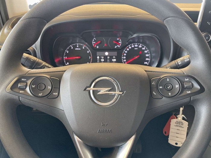 Opel Combo Life 1.5 TD S&S Edition Plus L 75 kW (102 CV) Vehículo usado en Sevilla Opel Combo Life 1.5 TD S&S Edition Plus L 75 kW (102 CV) Vehículo usado en Sevilla