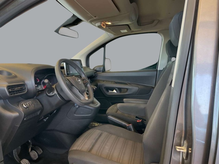 Opel Combo Life 1.5 TD S&S Edition Plus L 75 kW (102 CV) Vehículo usado en Sevilla Opel Combo Life 1.5 TD S&S Edition Plus L 75 kW (102 CV) Vehículo usado en Sevilla