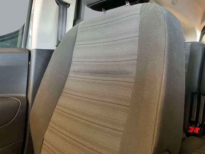 Opel Combo Life 1.5 TD S&S Edition Plus L 75 kW (102 CV) Vehículo usado en Sevilla Opel Combo Life 1.5 TD S&S Edition Plus L 75 kW (102 CV) Vehículo usado en Sevilla