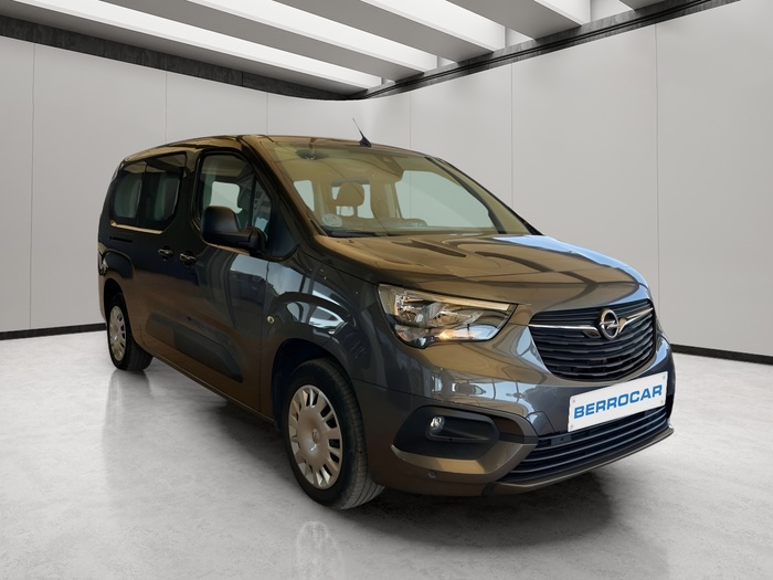 Opel Combo Life 1.5 TD S&S Edition Plus L 75 kW (102 CV) Vehículo usado en Sevilla Opel Combo Life 1.5 TD S&S Edition Plus L 75 kW (102 CV) Vehículo usado en Sevilla