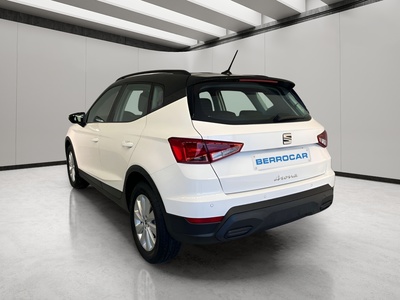 SEAT Arona 1.0 TSI Style XM 85 kW (115 CV) 2 SEAT Arona 1.0 TSI Style XM 85 kW (115 CV) 2