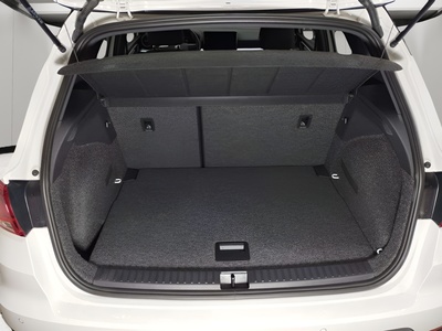 SEAT Arona 1.0 TSI FR XM 85 kW (115 CV) 10 SEAT Arona 1.0 TSI FR XM 85 kW (115 CV) 10