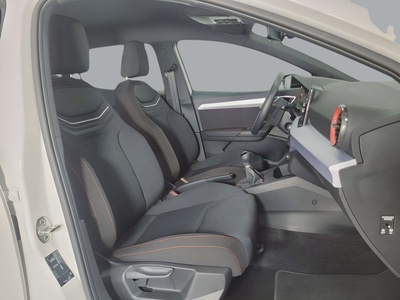 SEAT Ibiza 1.0 TSI S&S FR XS 85 kW (115 CV) 9 SEAT Ibiza 1.0 TSI S&S FR XS 85 kW (115 CV) 9