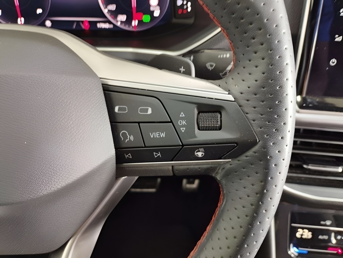 SEAT Tarraco 2.0 TDI S&S FR Edition DSG 110 kW (150 CV) Vehículo usado en Sevilla SEAT Tarraco 2.0 TDI S&S FR Edition DSG 110 kW (150 CV) Vehículo usado en Sevilla