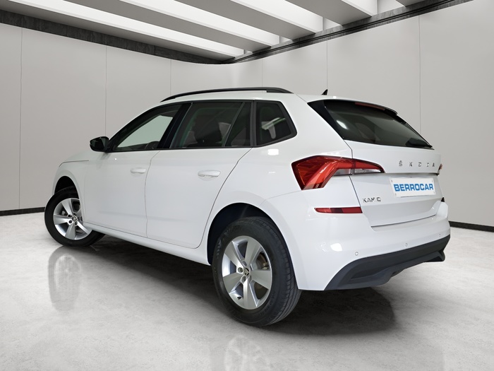 Skoda Kamiq 1.0 TSI Active 70 kW (95 CV) Vehículo usado en Sevilla Skoda Kamiq 1.0 TSI Active 70 kW (95 CV) Vehículo usado en Sevilla