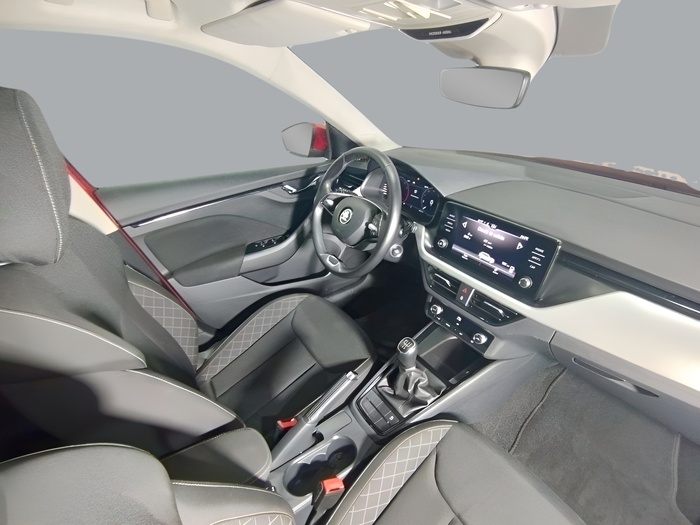 Skoda Kamiq 1.0 TSI Ambition 81 kW (110 CV) Vehículo usado en Sevilla Skoda Kamiq 1.0 TSI Ambition 81 kW (110 CV) Vehículo usado en Sevilla