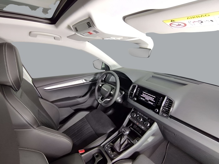 Skoda Karoq 1.5 TSI ACT Design DSG 110 kW (150 CV) Vehículo usado en Sevilla Skoda Karoq 1.5 TSI ACT Design DSG 110 kW (150 CV) Vehículo usado en Sevilla