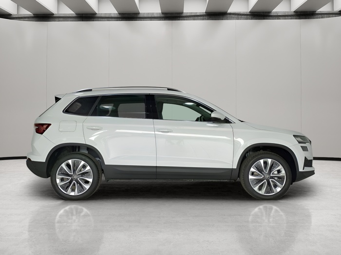 Skoda Karoq 1.5 TSI ACT Design DSG 110 kW (150 CV) Vehículo usado en Sevilla Skoda Karoq 1.5 TSI ACT Design DSG 110 kW (150 CV) Vehículo usado en Sevilla