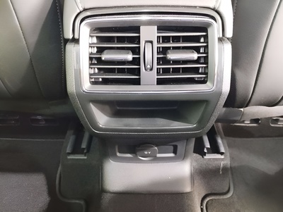 Skoda Karoq 1.5 TSI ACT Design DSG 110 kW (150 CV) 14 Skoda Karoq 1.5 TSI ACT Design DSG 110 kW (150 CV) 14