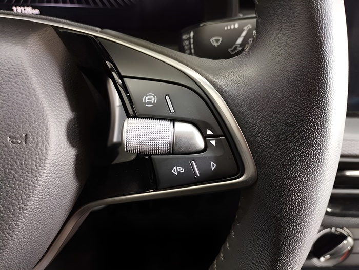 Skoda Scala 1.0 TSI Essence 70 kW (95 CV) Vehículo usado en Sevilla Skoda Scala 1.0 TSI Essence 70 kW (95 CV) Vehículo usado en Sevilla