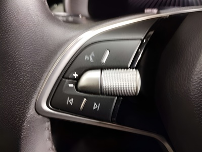 Skoda Scala 1.0 TSI Essence 70 kW (95 CV) 14 Skoda Scala 1.0 TSI Essence 70 kW (95 CV) 14