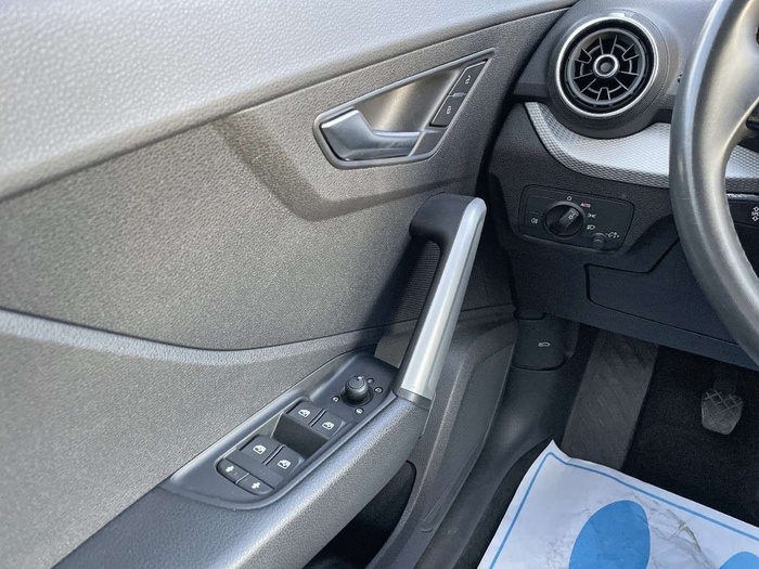 Audi Q2 Advanced 30 TFSI 81 kW (110 CV) Vehículo usado en Sevilla Audi Q2 Advanced 30 TFSI 81 kW (110 CV) Vehículo usado en Sevilla