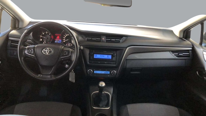 Toyota Avensis 115D Advance 82 kW (112 CV) Vehículo usado en Sevilla Toyota Avensis 115D Advance 82 kW (112 CV) Vehículo usado en Sevilla