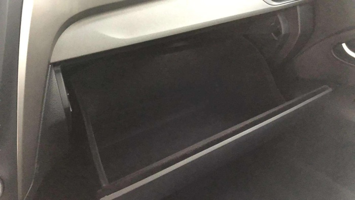 Toyota Avensis 115D Advance 82 kW (112 CV) Vehículo usado en Sevilla Toyota Avensis 115D Advance 82 kW (112 CV) Vehículo usado en Sevilla