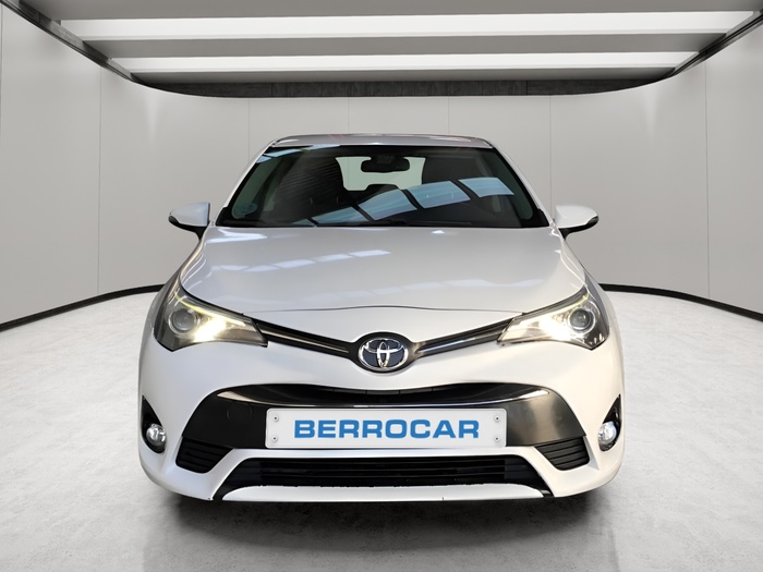 Toyota Avensis 115D Advance 82 kW (112 CV) Vehículo usado en Sevilla Toyota Avensis 115D Advance 82 kW (112 CV) Vehículo usado en Sevilla