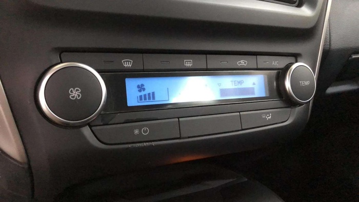 Toyota Avensis 115D Advance 82 kW (112 CV) Vehículo usado en Sevilla Toyota Avensis 115D Advance 82 kW (112 CV) Vehículo usado en Sevilla