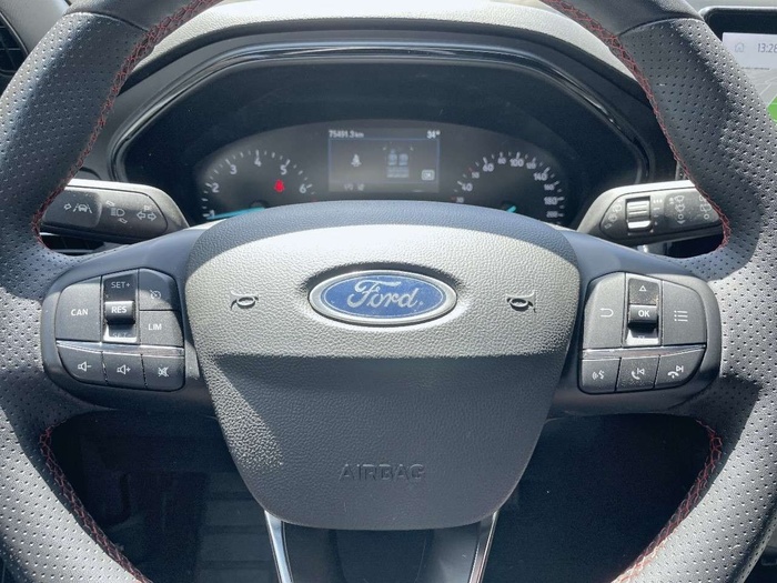 Ford Focus 1.0 Ecoboost MHEV ST-Line 92 kW (125 CV) Vehículo usado en Sevilla Ford Focus 1.0 Ecoboost MHEV ST-Line 92 kW (125 CV) Vehículo usado en Sevilla