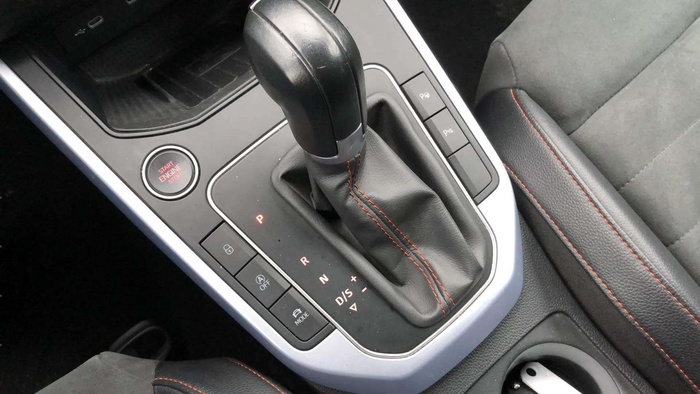 SEAT Arona 1.5 TSI FR XL DSG 110 kW (150 CV) Vehículo usado en Sevilla SEAT Arona 1.5 TSI FR XL DSG 110 kW (150 CV) Vehículo usado en Sevilla