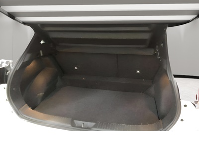 Nissan Qashqai DIG-T 140 mHEV Acenta 4x2 103 kW (140 CV) 13 Nissan Qashqai DIG-T 140 mHEV Acenta 4x2 103 kW (140 CV) 13