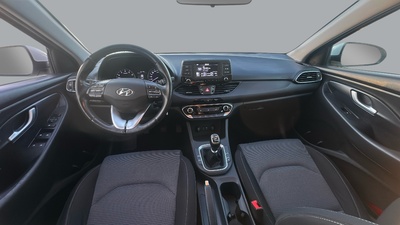 Hyundai i30 1.0 TGDI Klass 88 kW (120 CV) 15 Hyundai i30 1.0 TGDI Klass 88 kW (120 CV) 15
