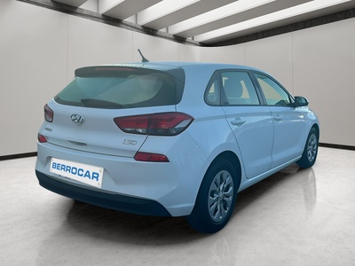 Hyundai i30 1.0 TGDI Klass 88 kW (120 CV) 6 Hyundai i30 1.0 TGDI Klass 88 kW (120 CV) 6