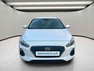 Hyundai i30 1.0 TGDI Klass 88 kW (120 CV) 3 Hyundai i30 1.0 TGDI Klass 88 kW (120 CV) 3