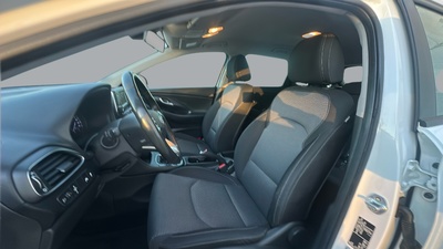 Hyundai i30 1.0 TGDI Klass 88 kW (120 CV) 12 Hyundai i30 1.0 TGDI Klass 88 kW (120 CV) 12